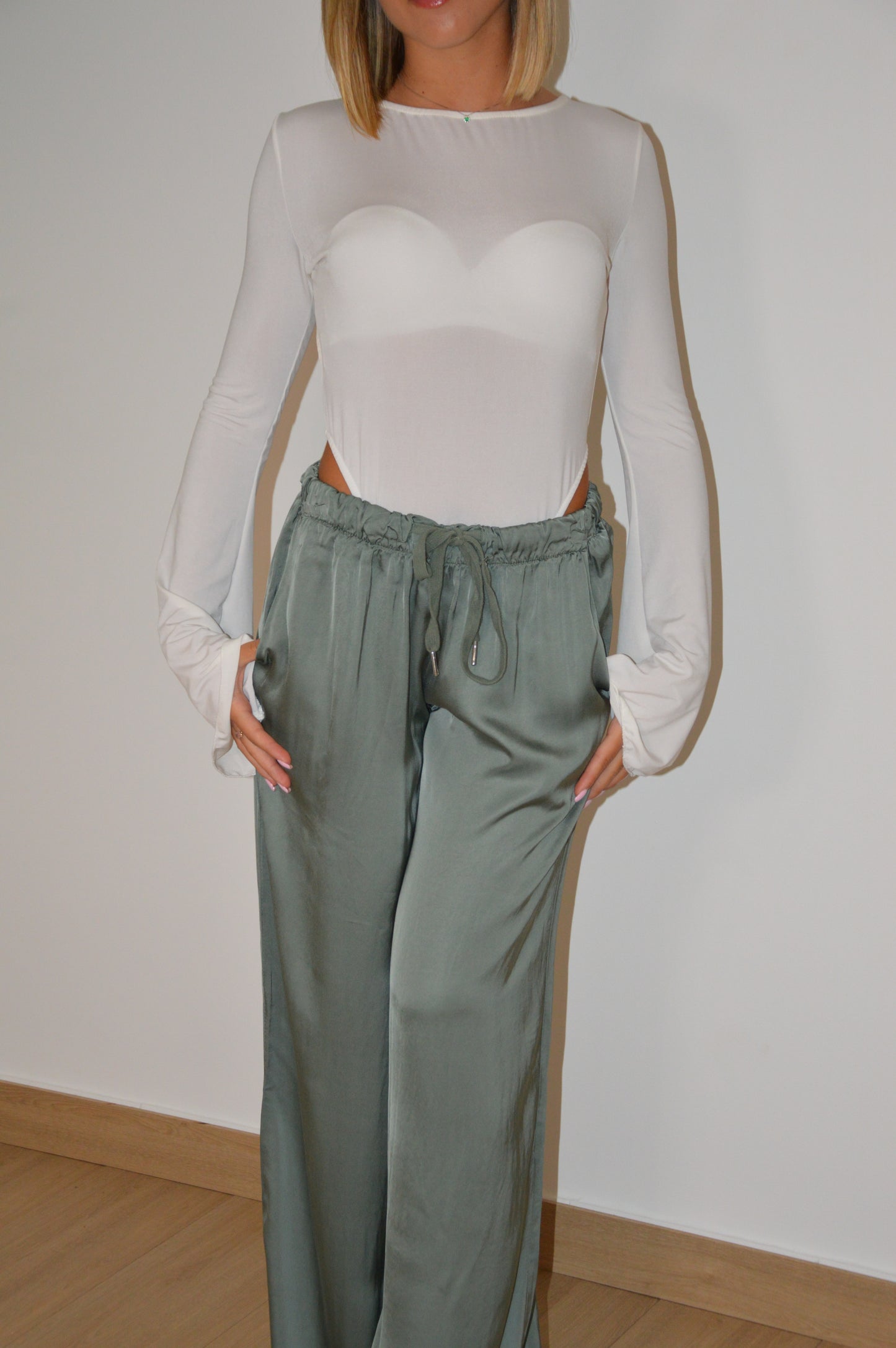 PANTALONI SATIN 2.0