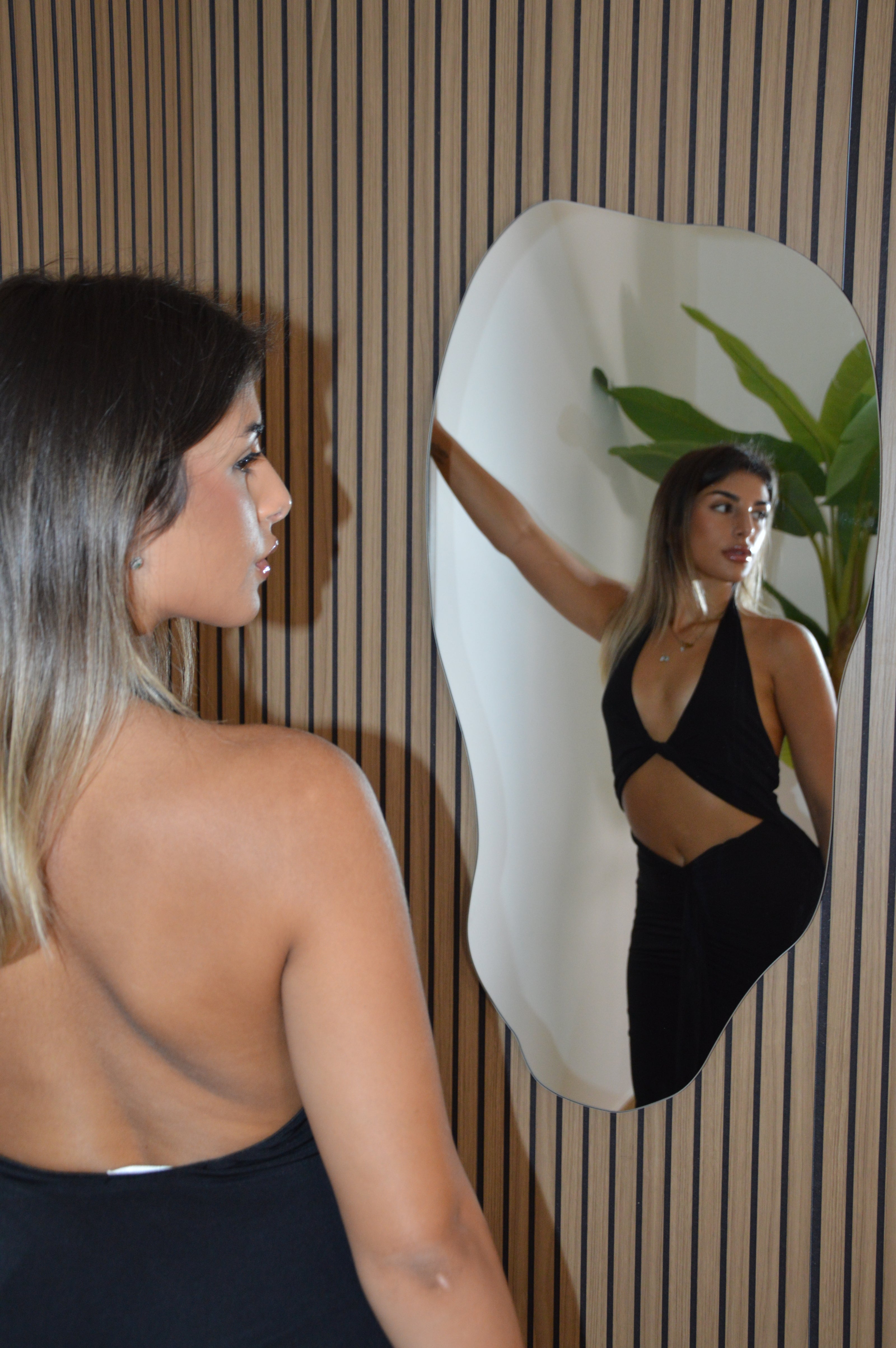 ABITO LEYLA