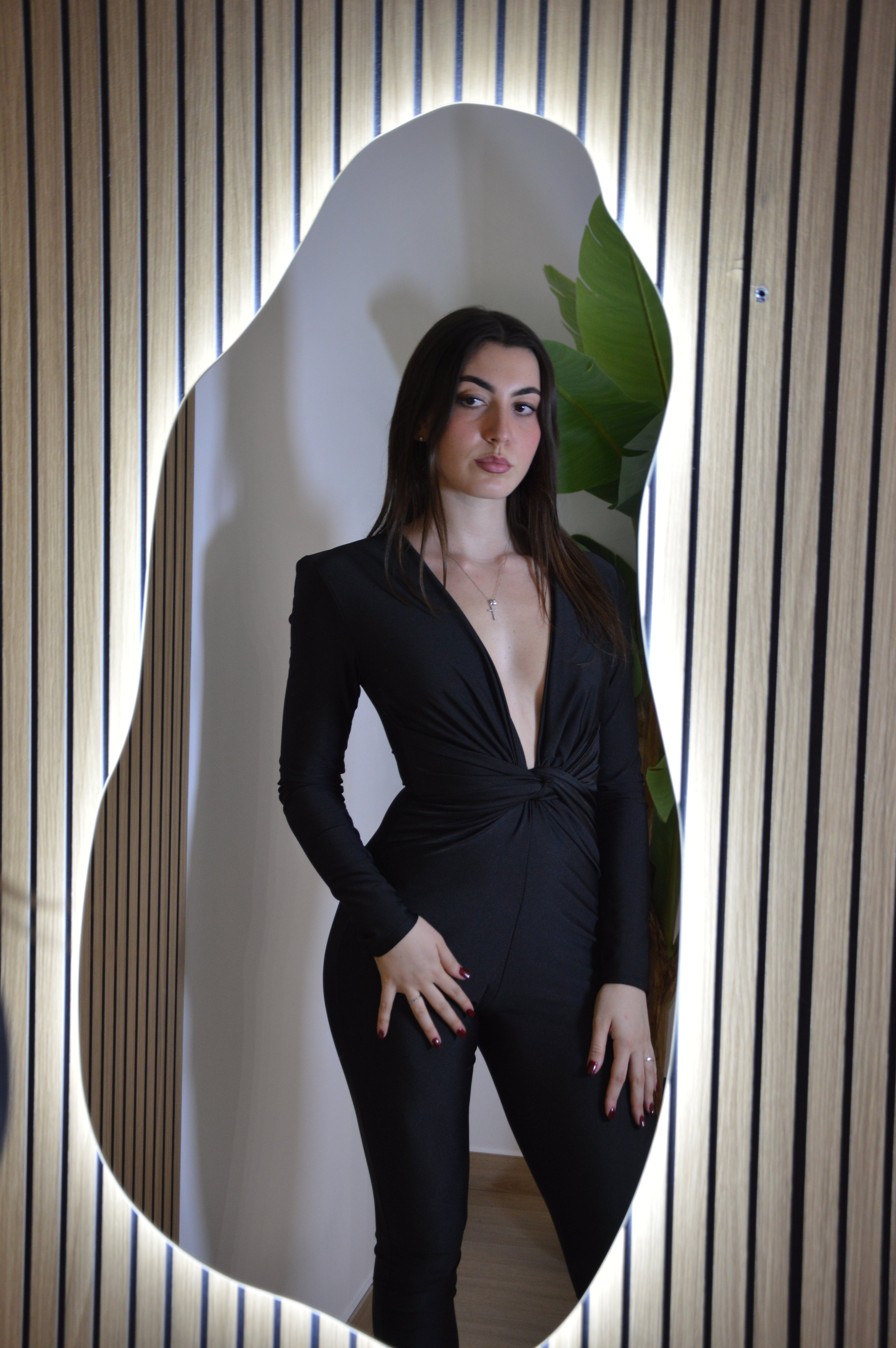 TUTA DAFNE