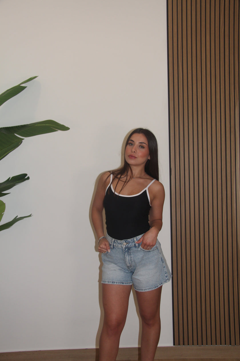 PANTALONCINI OLY